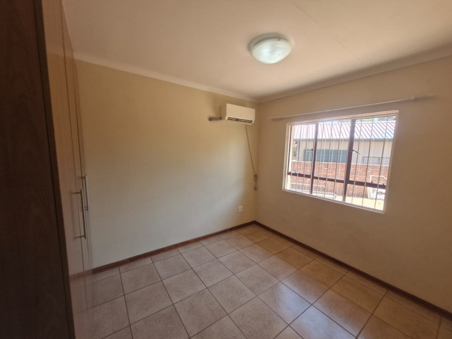 2 Bedroom Property for Sale in Kathu Northern Cape